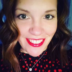 Meet your Posher, Mary kate